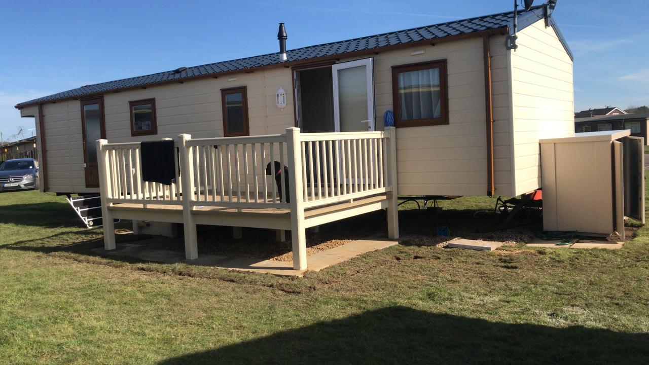 L76 Rickardos Holiday Lets Mablethorpe Exterior photo